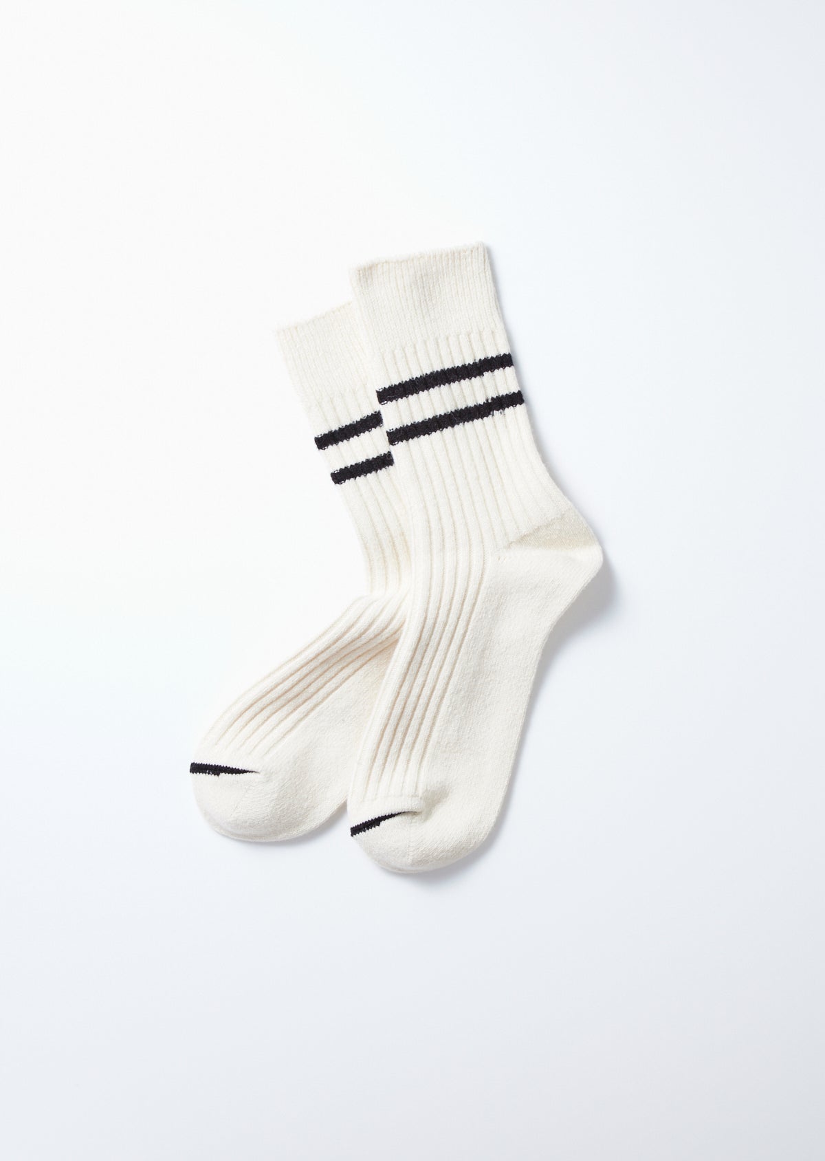 OFFWHITE / BLACK_2/3