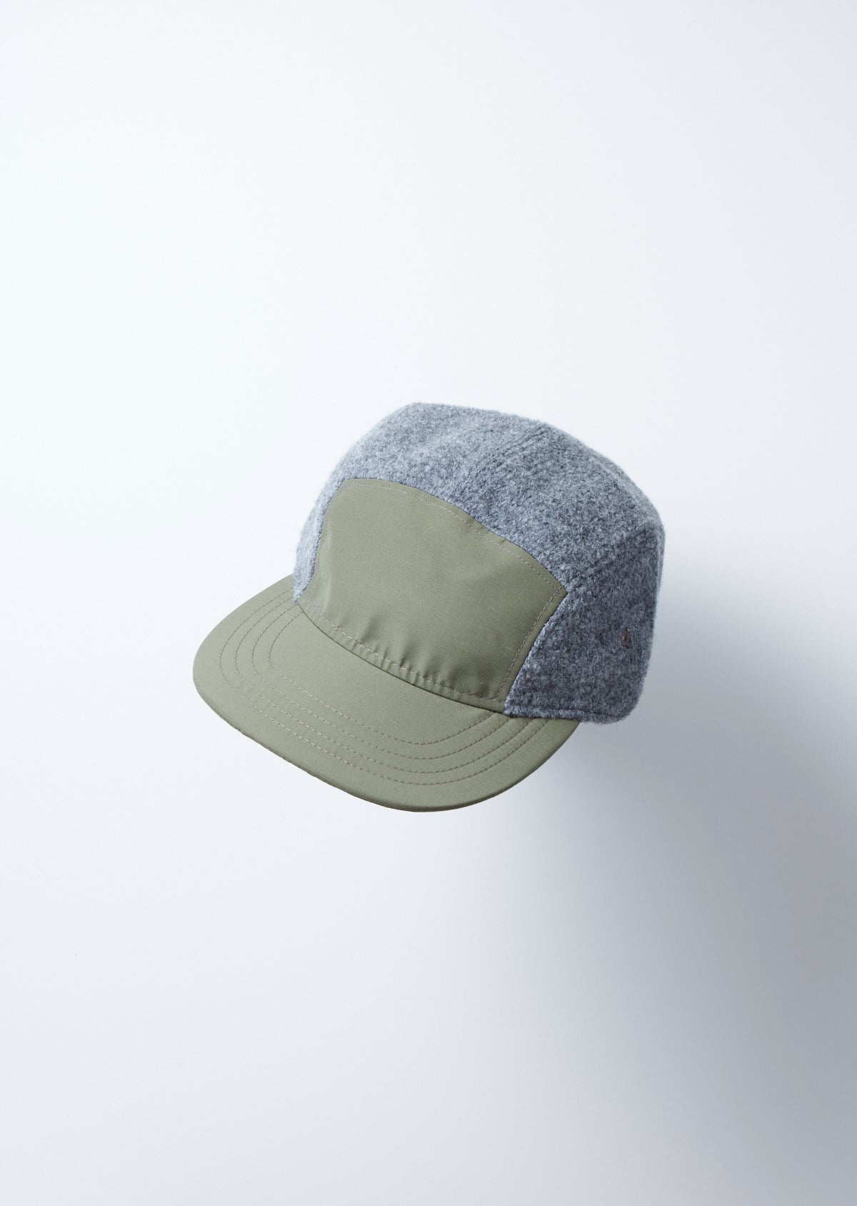 GRAY / KHAKI