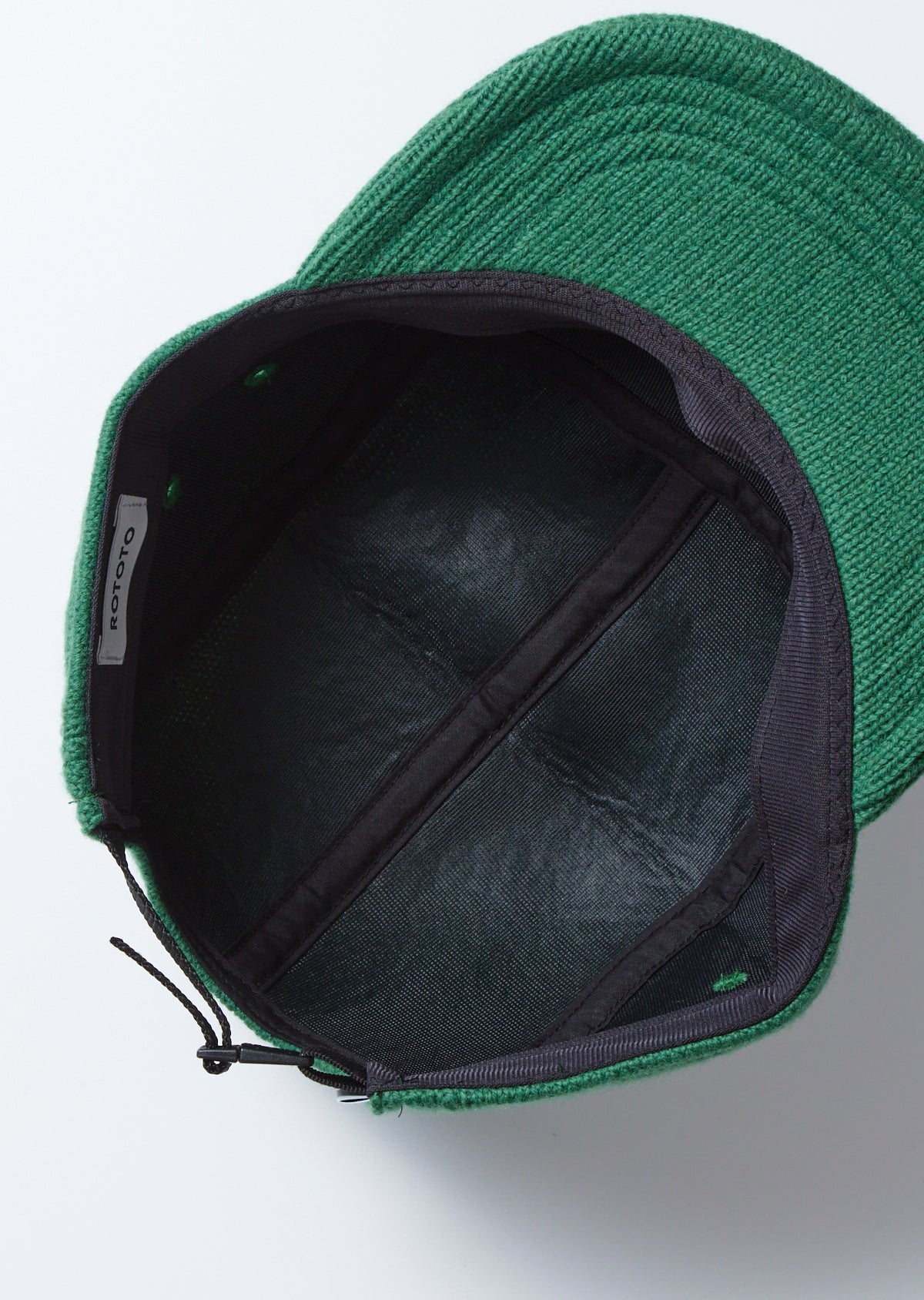 MERINO LAMBS WOOL JET CAP