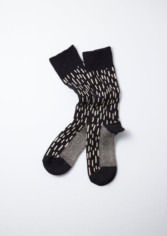 BLACK / IVORY