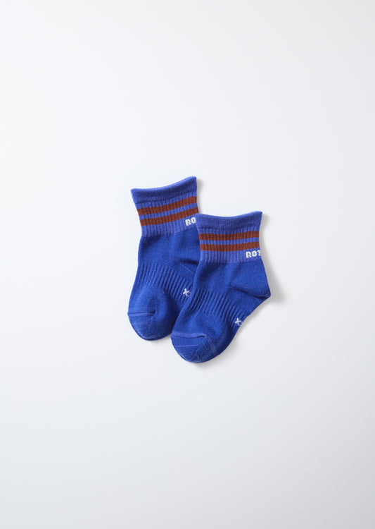 D.BLUE / BROWN