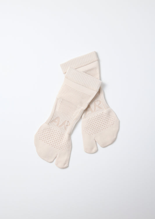 CLAY BEIGE