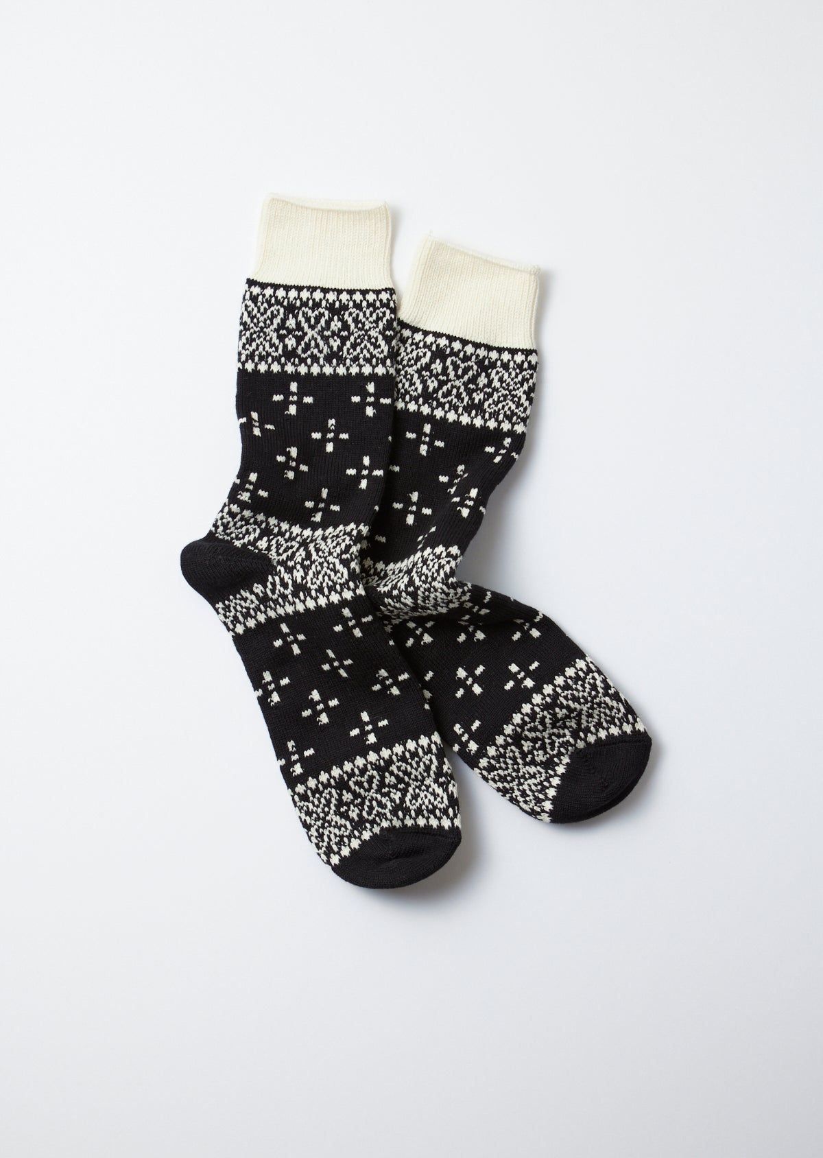 BLACK / IVORY